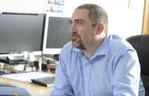 Engineering Manager, Duncan Cooper, celebrates 35 years at Chell Instruments