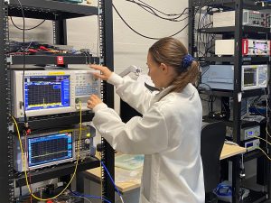 Enlightra Uses Yokogawa Optical Spectrum Analyzers to Advance Next-Generation AI Data Center Optical Interconnects